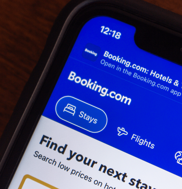Booking auf dem Handy Booking auf dem Handy